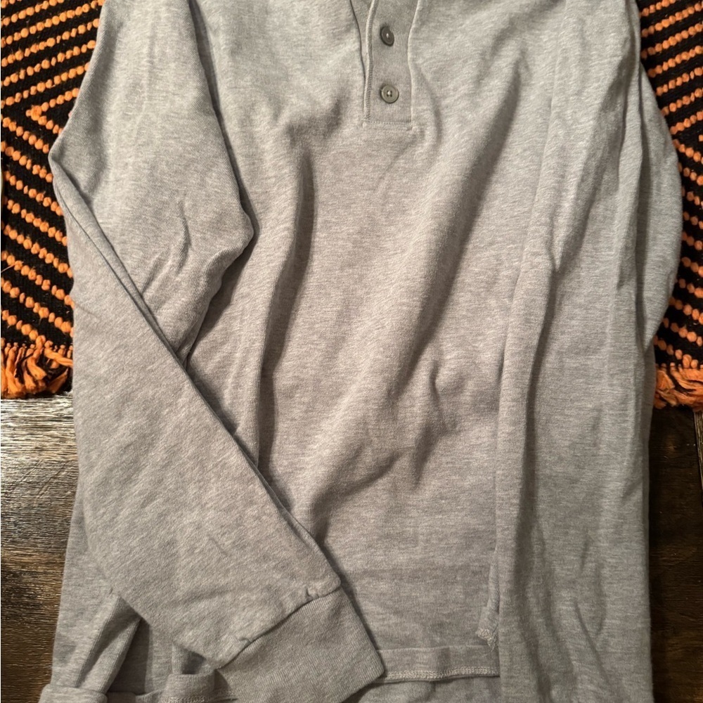 Brandy Melville crew neck thick long sleeve gray - Picture 3 of 4